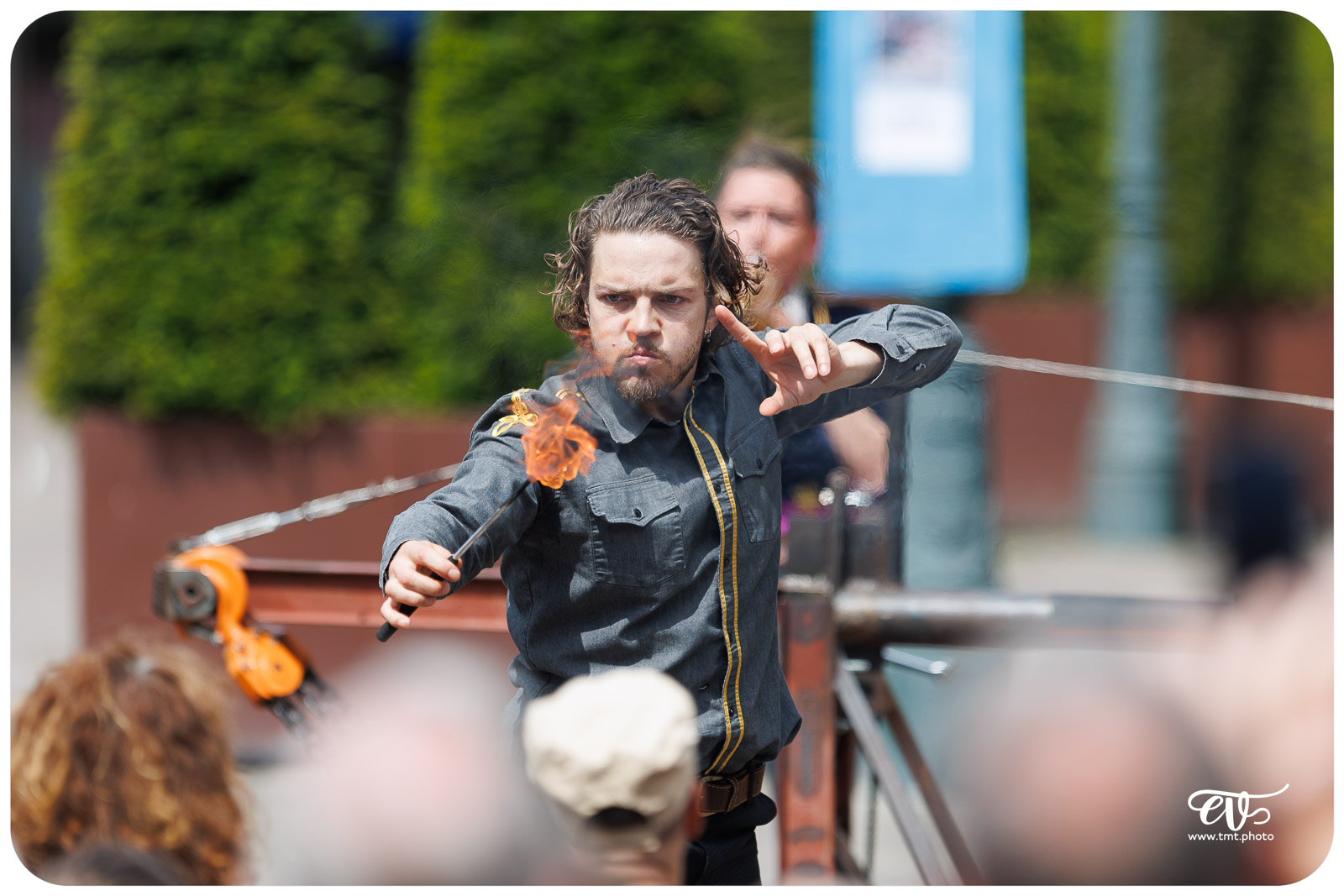 SUR MESURE (CIE BARRIÈRE)